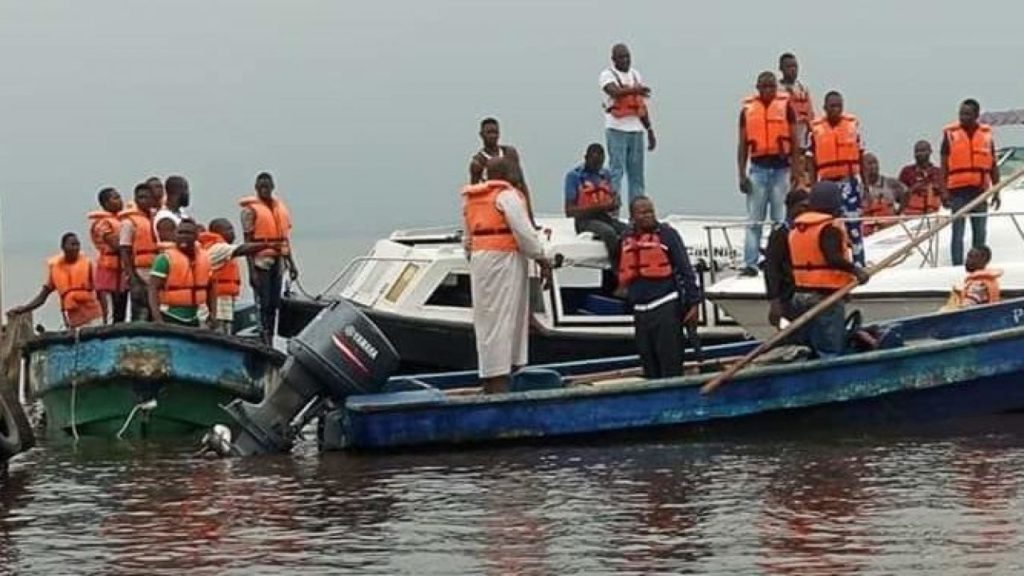 4 dead, 4 missing as boat capsized at Ikorodu, Lagos State