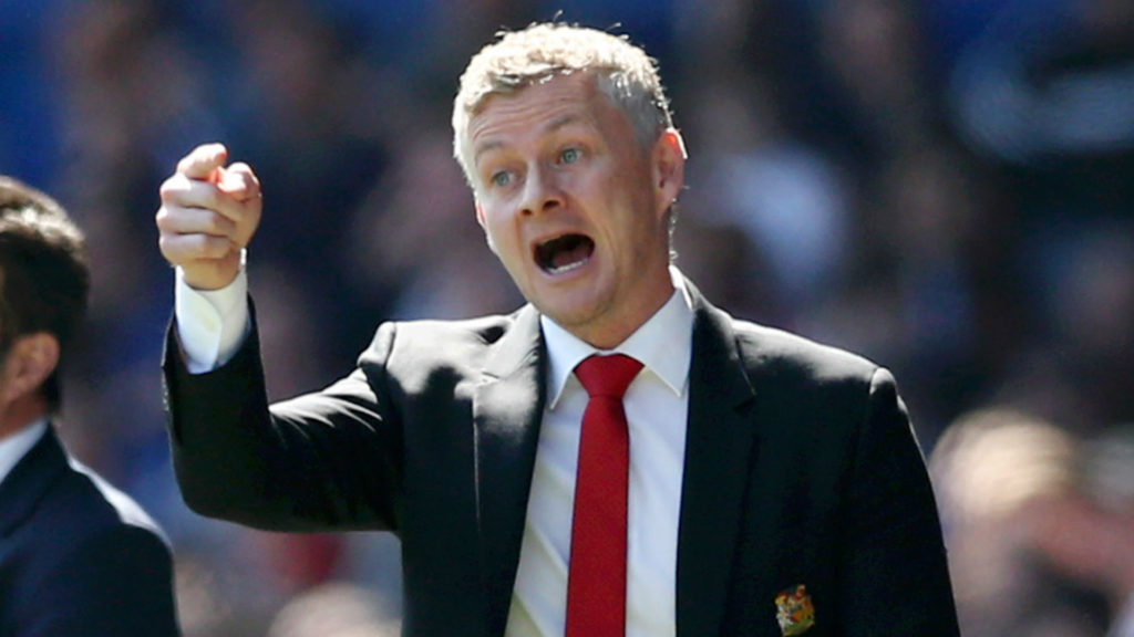 Transfer: Solskjaer demands one more player after Man United seal Bruno Fernandes deal