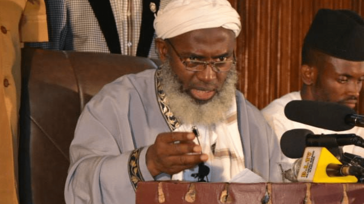 Buhari govt knows hideouts of bandits, killer herdsmen – Sheikh Gumi