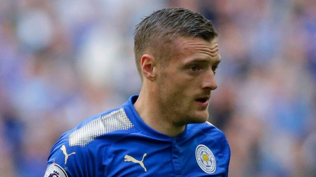 Vardy header gives Leicester City first win at Arsenal in 47 years