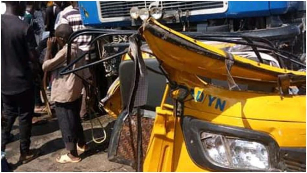 FRSC : Three dead, one injured as vehicle rams into tricycle in Onitsha