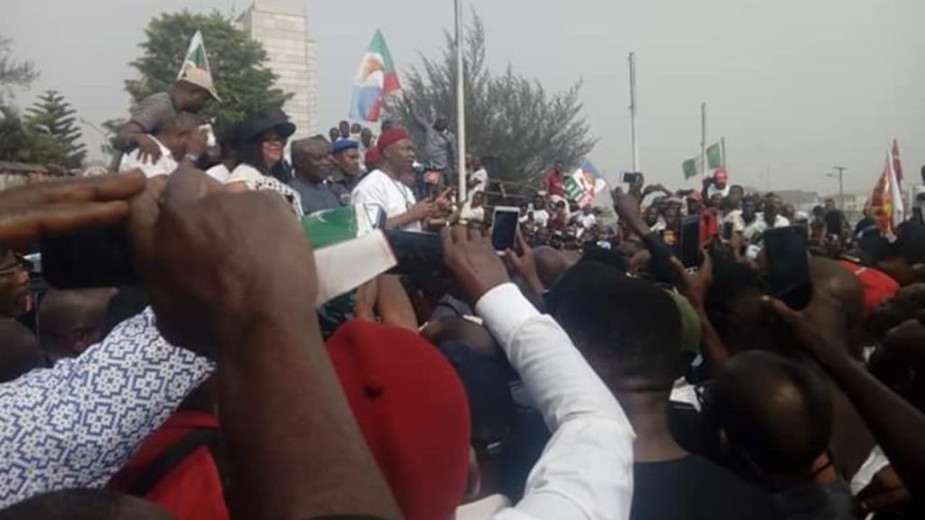 Pro-Uzodinma protest rocks Imo, as PDP insists on reversal of Supreme Court verdict