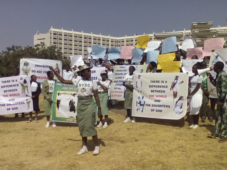 Group protests harassment of corps members for wearing skirts in Abuja [PHOTOS]