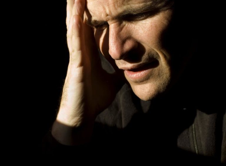 How to prevent full-blown attack of migraine headache – Expert