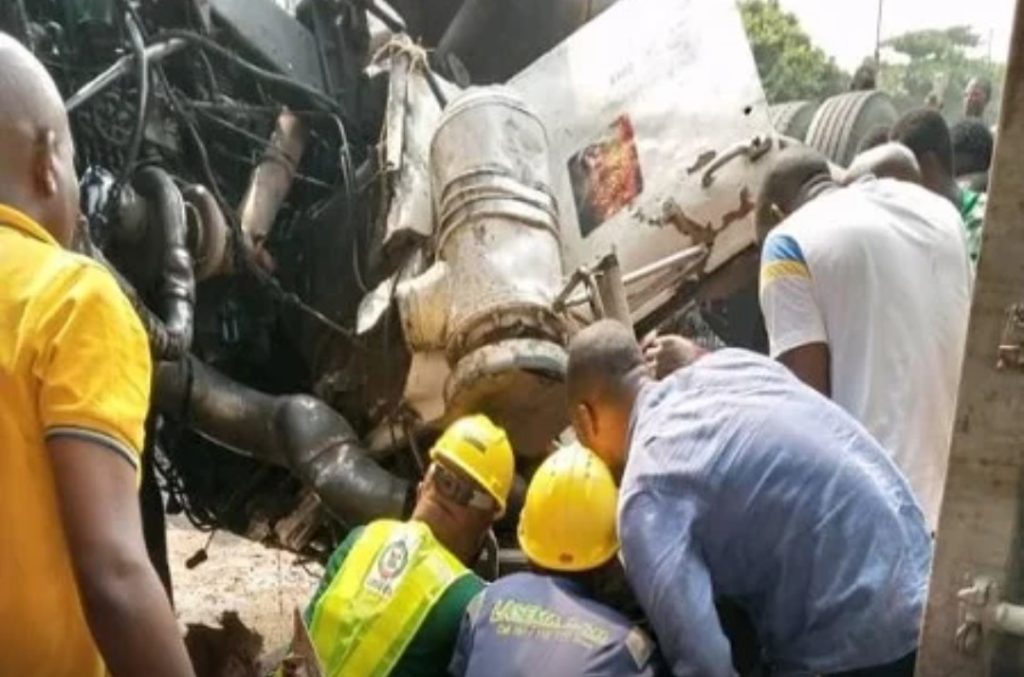 Woman crushed to death as container-laden truck falls in Lagos