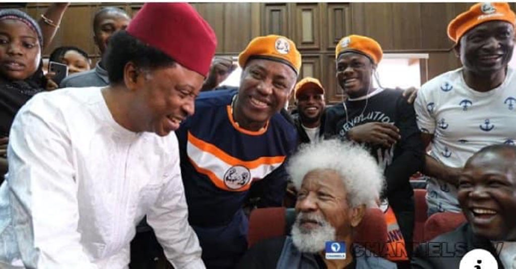 Breaking: Joy as Soyinka, Sani, Deji others storm court for Sowore’s trial