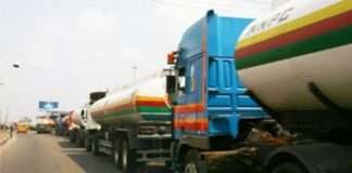 People scamper as another petrol tanker falls in Onitsha | Ripples ...