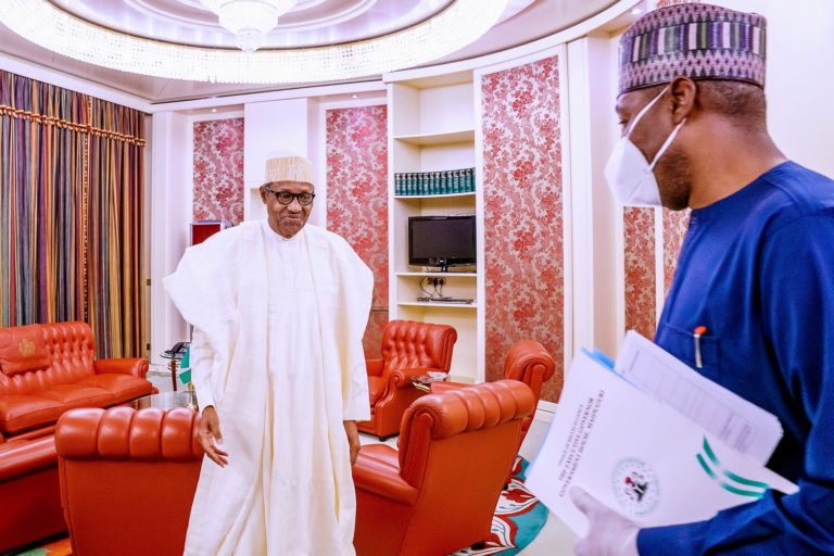 Breaking: President Buhari arrives NASS, to present 2022 Budget today