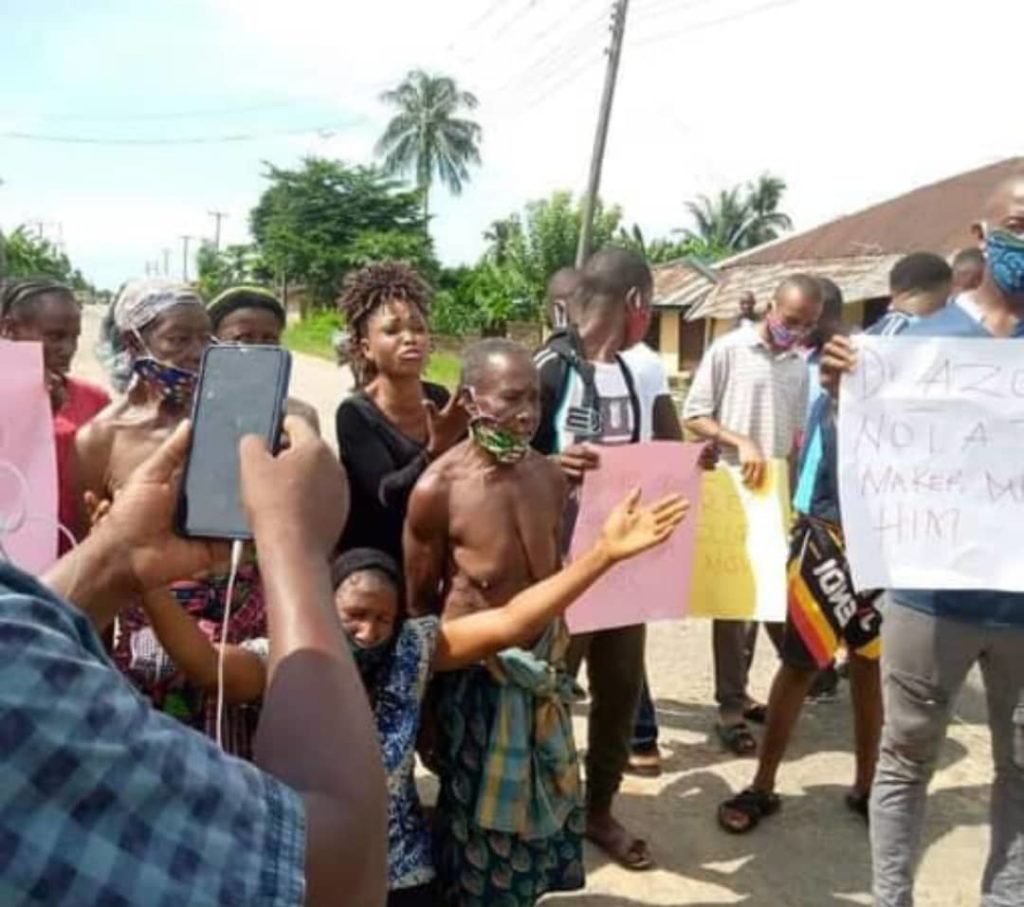 Ogoni women goes nude over detention of demolished hotel manager
