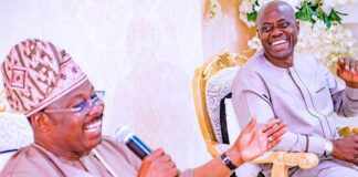 Following the death of the former Oyo State governor, Abiola Ajimobi, a family source has disclosed why the ex-governor burial was shited till Sunday