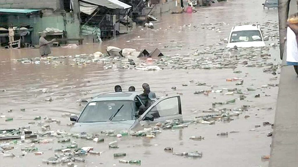 Just In: Flood sweeps away another teenager in Lagos