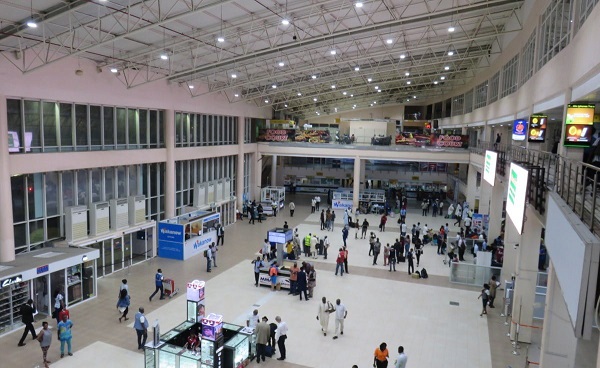 175 stranded Nigerians arrive Abuja from Uganda