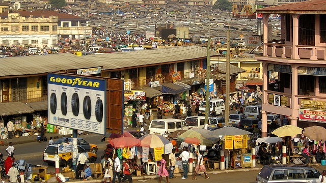 Nigerian traders protest Ghanaian authorities’ refusal to open locked shops