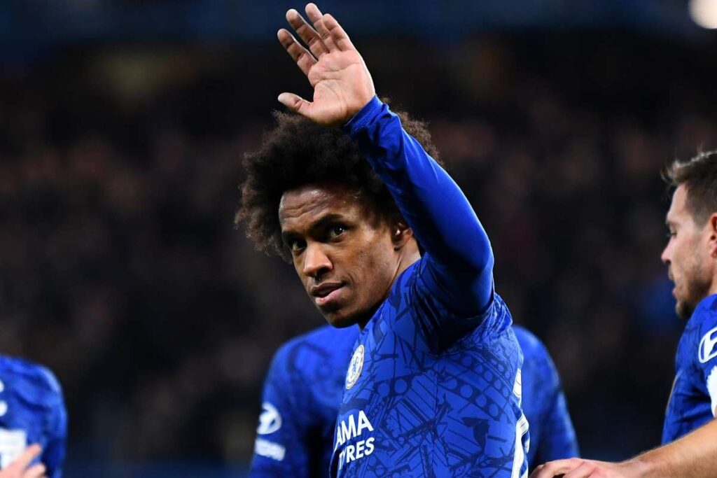 Willian pens three-year Arsenal deal