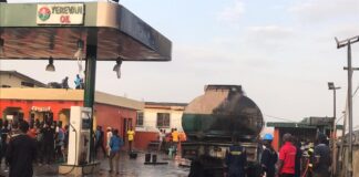 Breaking: Another fire outbreak in Lagos, as building collapses