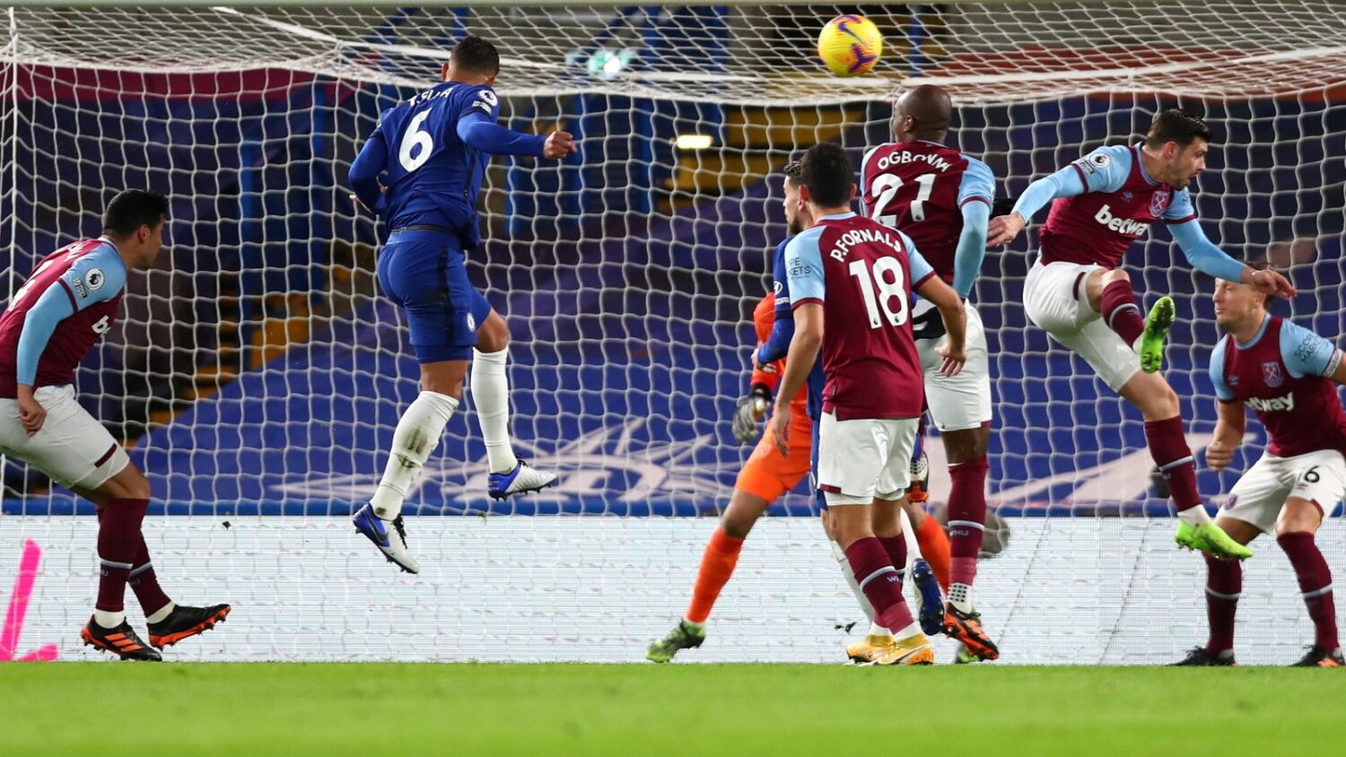Chelsea Leave It Late In 3-0 Defeat Of West Ham