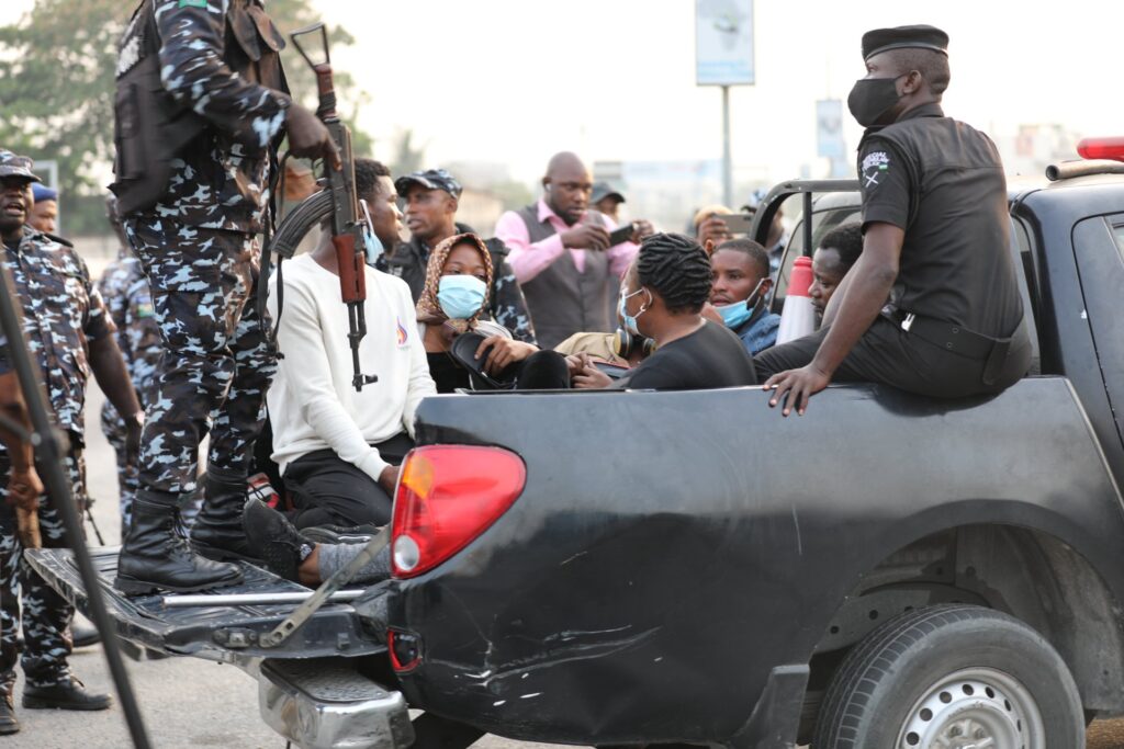 Photos: Tension as Police arrest #OccupyLekkiTollgate protesters