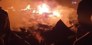 Breaking: Fire Razes Shanties In Ebute Metta