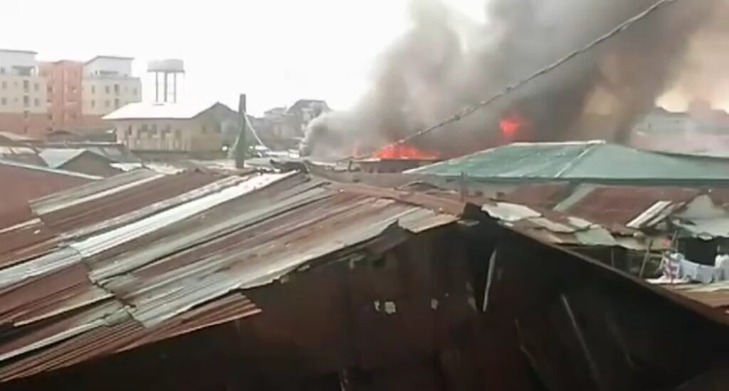 Update: Over 50 Houses Burnt As Fire Outbreak Hits Makoko