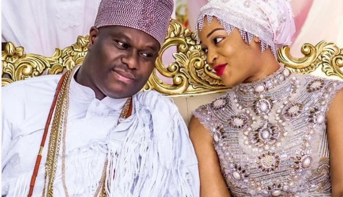 I Announce The Beginning Of A New Dawn- Queen Silekunola Says As She Quits As Ooni's Wife