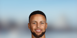 Stephen Curry still feeling discomfort in his foot | HoopsHype