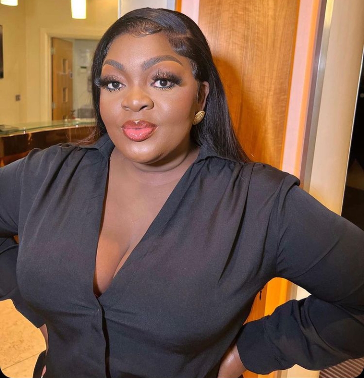 You All Should Take It Easy On Me- Eniola Badmus Speaks On Messages In Her Inbox
