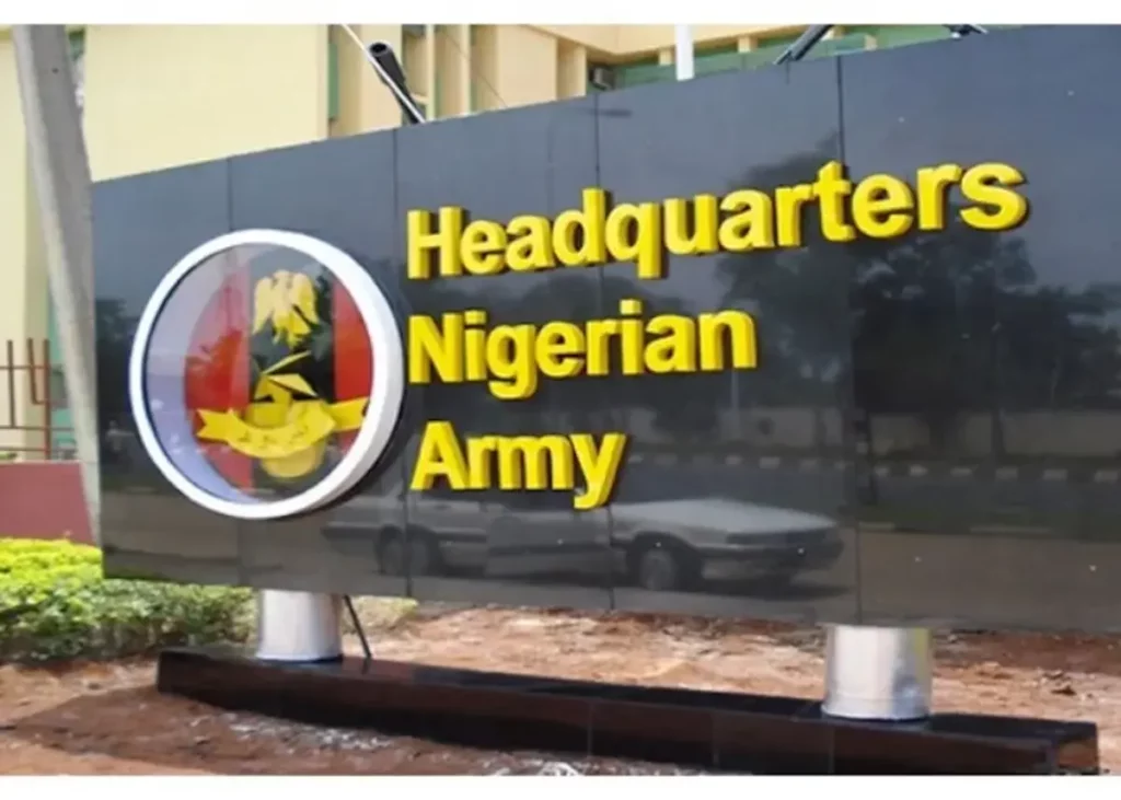 Just In: Fire Guts Nigerian Defence Headquarters