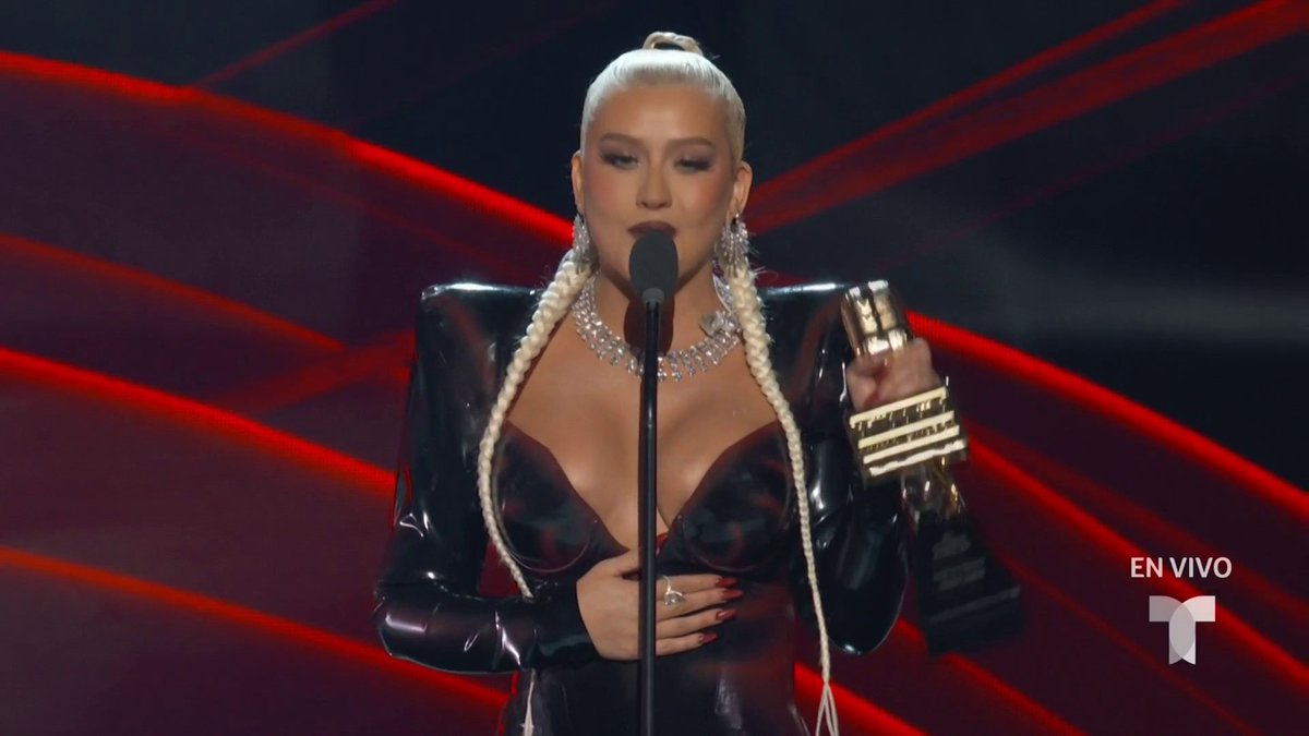 Christina Aguilera Honored At Billboard Latin Music Awards For Her Humanitarian Work