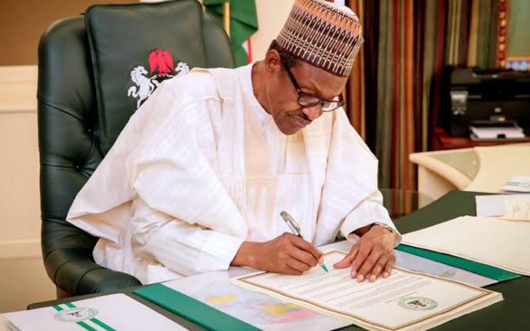 Buhari Signs Nigeria Startups Bill Into Law