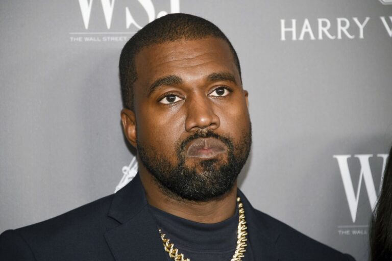 Kanye West Reacts To Losing $2bn In 24 Hours