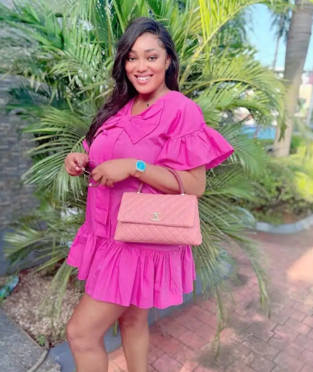 Congratulations Pour In As Peggy Ovire Flaunts Baby Bump