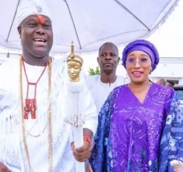 Photos: Ooni Of Ife Steps Out In Style With Fifth Wife, Queen Aderonke 