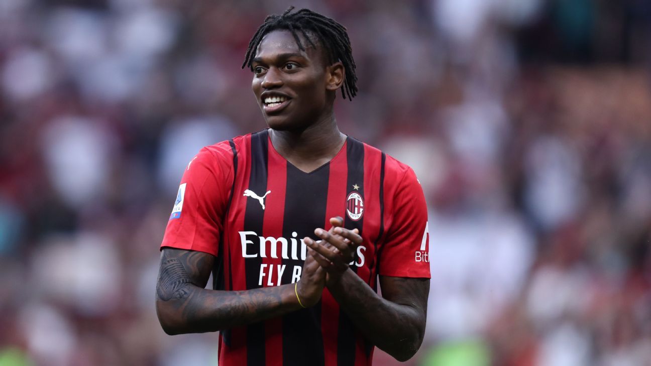 Manchester United Join Chelsea In Race For AC Milan Forward Rafael Leao