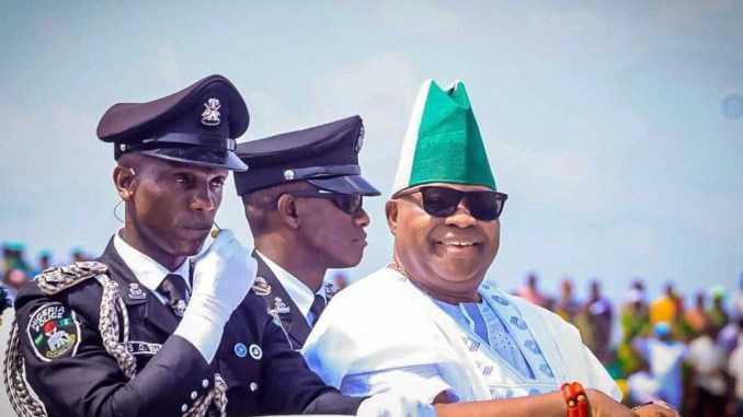 Adeleke Freezes Osun Govt’s Accounts, Fires Oyetola’s Appointees