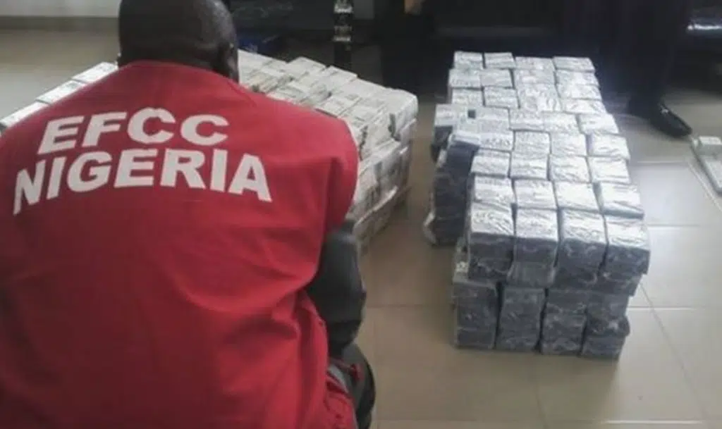 #NigeriaDecides: ₦32.4m New Notes Intercepted In Lagos 
