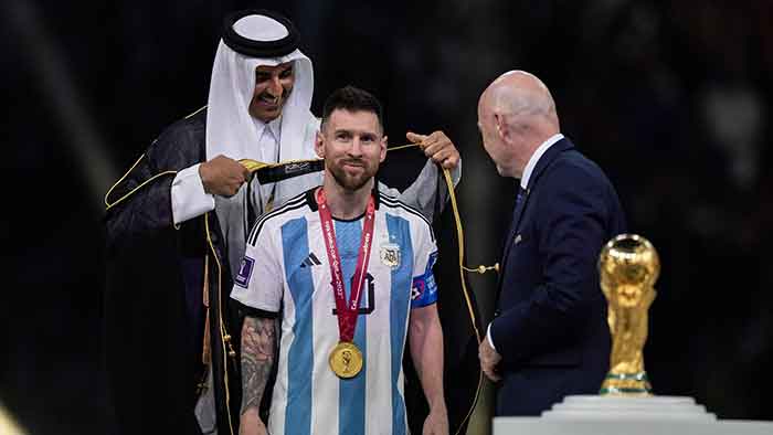 Lionel Messi coat of Qatar