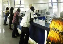 Naira Redesign: See Banks That Made Their Customers Happy. Customer complaints