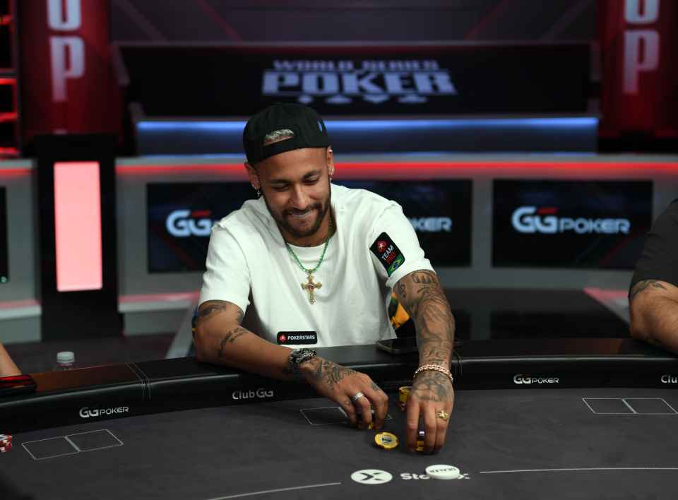 Neymar Loses €1 Million Playing Online Poker