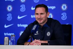 Lampard Explains How He Deals With Chelsea's Bloated Squad