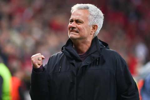 Jose Mourinho Kicked Roma Into Europa League Final