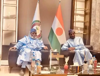 PHOTOS: ECOWAS Delegation Lands In Niger Republic For Another Round Of Dialogue