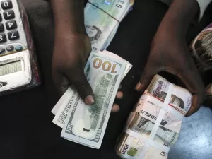 Dollar Exchanges At ₦1045 In The Black Market