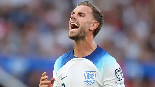 Jordan Henderson Reacts To Booing From England Supporters