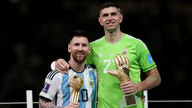 Emiliano Martinez Drops Hint He Wants To Join Lionel Messi