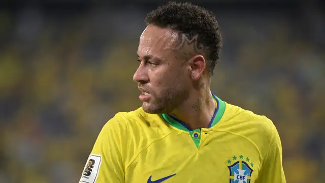 Neymar Sends Defiant Injury Message
