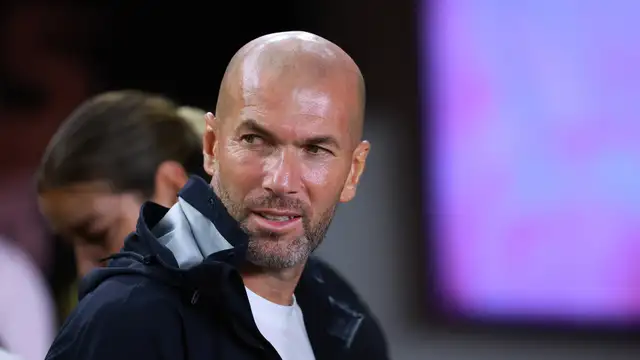 Ratcliffe 'Dreams' Of Replacing Erik Ten Hag With Zidane