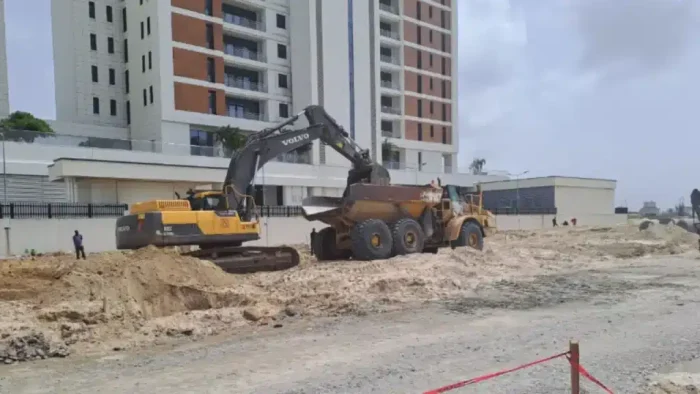Lagos-Calabar Coastal Line: Lagos Beach Closed As Demolition Begins