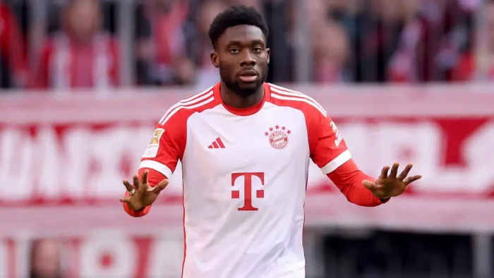 Davies Leans Closer To Bayern Stay As Talks Continue