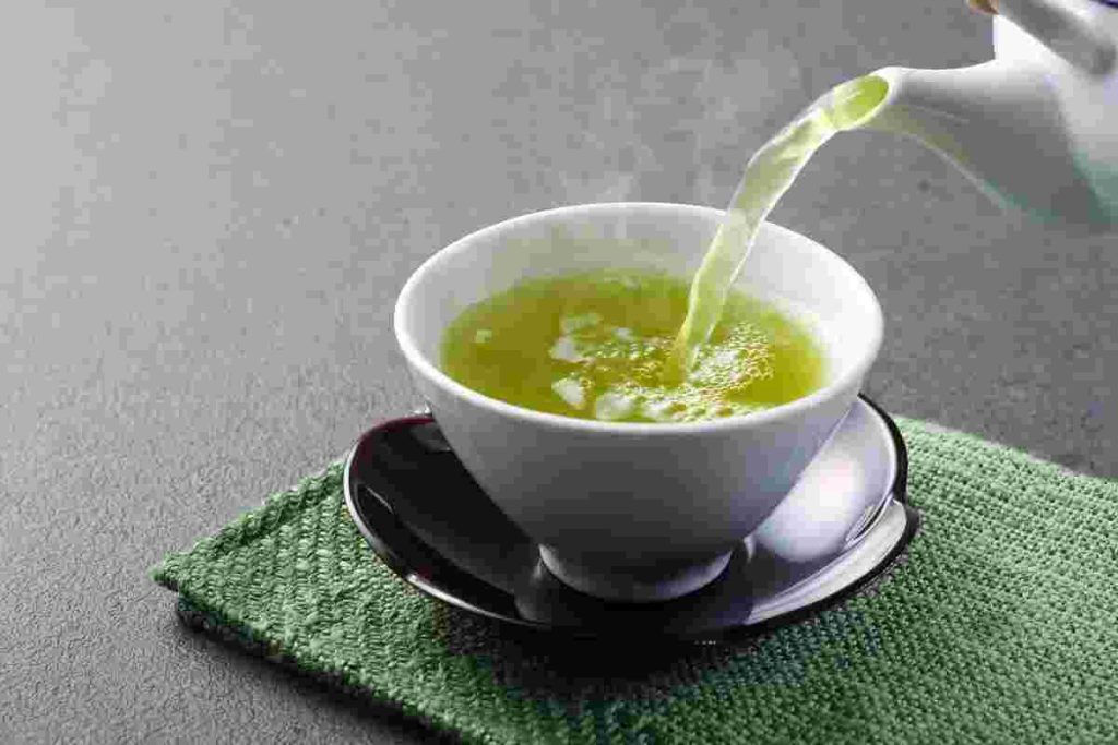 Health Benefits Of Drinking Green Tea