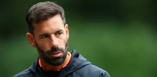 Van Nistelrooy Lined Up For Coaching Role At Old Trafford